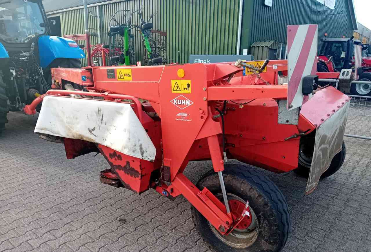 Kuhn FC302G getrokken schijvenmaaier *Verkocht/sold* - Mower: picture 2 Kuhn FC302G getrokken schijvenmaaier *Verkocht/sold* - Mower: picture 2