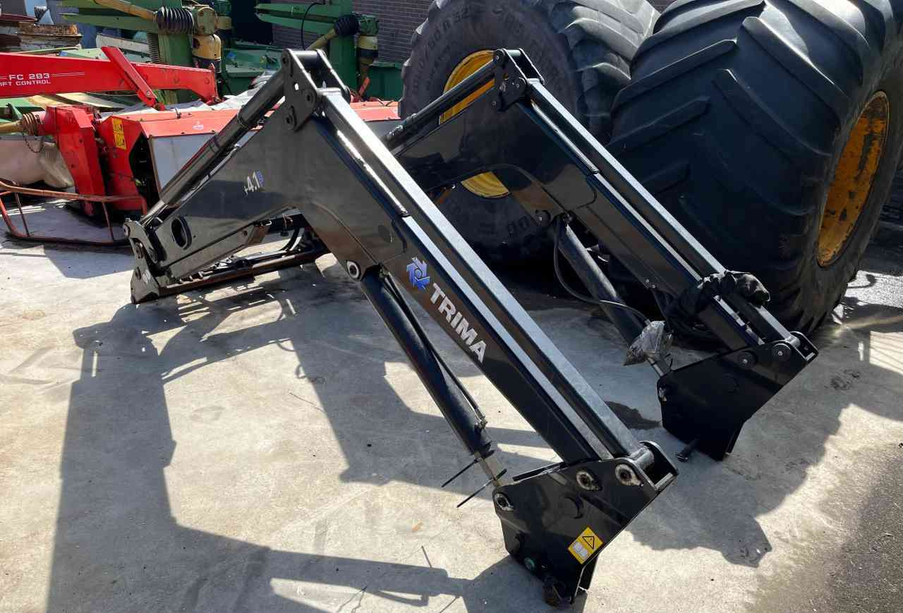 Trima +4.1P Voorlader, Frontlader, Loader, tractoren - Front loader for tractor: picture 1 Trima +4.1P Voorlader, Frontlader, Loader, tractoren - Front loader for tractor: picture 1