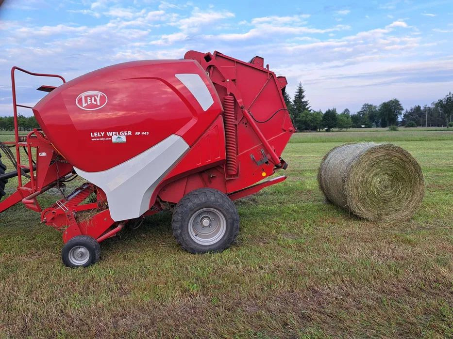 Lely Welger RP 445 - Round baler: picture 4 Lely Welger RP 445 - Round baler: picture 4