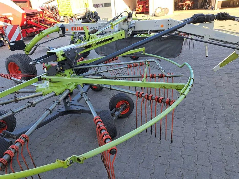 Zgrabiarka Claas liner 2800 - Tedder/ Rake: picture 4 Zgrabiarka Claas liner 2800 - Tedder/ Rake: picture 4