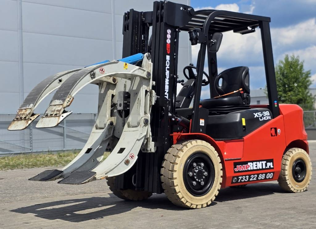 EP EFL382 X5 LI-ON + PAPER ROLL CLAMP - Electric forklift: picture 3 EP EFL382 X5 LI-ON + PAPER ROLL CLAMP - Electric forklift: picture 3