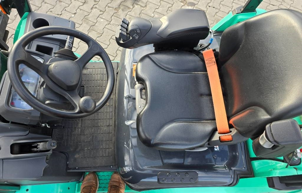 LPG forklift Mitsubishi FG 15 NT: picture 16