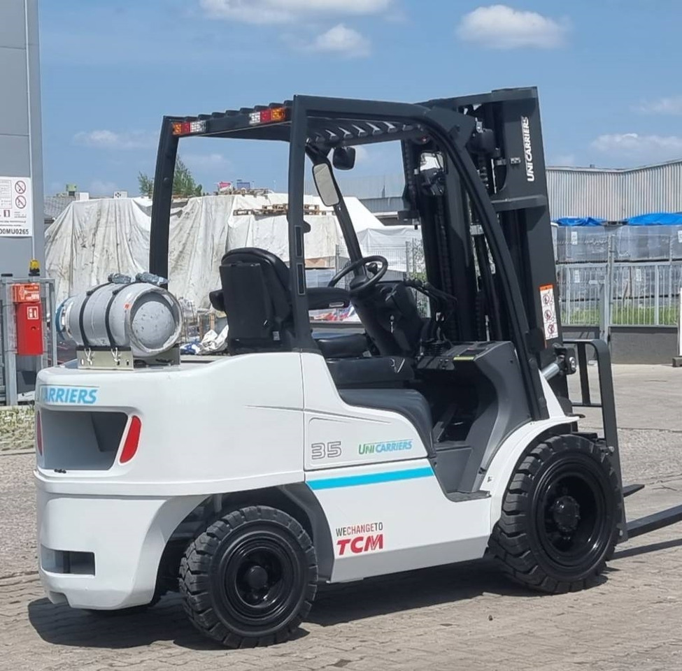 UniCarriers U2D2A35 FG35NT - LPG forklift: picture 2 UniCarriers U2D2A35 FG35NT - LPG forklift: picture 2