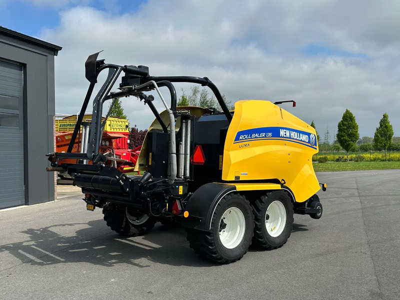 Lease a New Holland Rollbaler 135 Ultra New Holland Rollbaler 135 Ultra: picture 9
