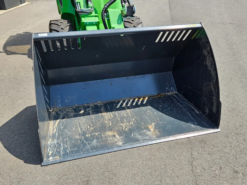 Avant Volumebak 160cm - Attachment for Agricultural machinery: picture 1 Avant Volumebak 160cm - Attachment for Agricultural machinery: picture 1