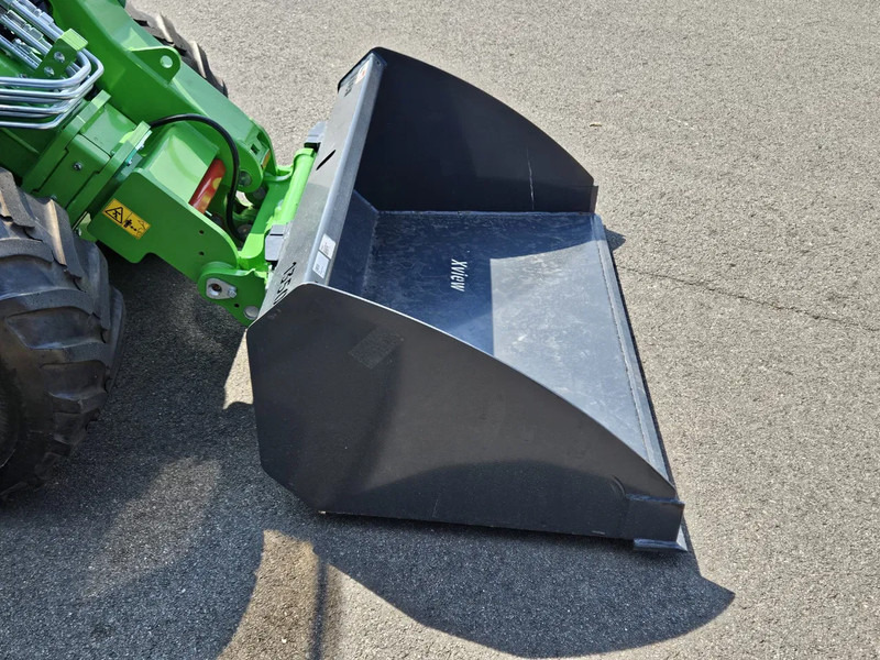 Avant 135cm Grondbak xvieuw - Bucket for Agricultural machinery: picture 4 Avant 135cm Grondbak xvieuw - Bucket for Agricultural machinery: picture 4