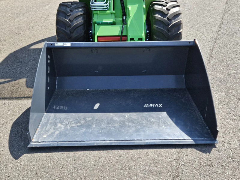 Avant 135cm Grondbak xvieuw - Bucket for Agricultural machinery: picture 2 Avant 135cm Grondbak xvieuw - Bucket for Agricultural machinery: picture 2