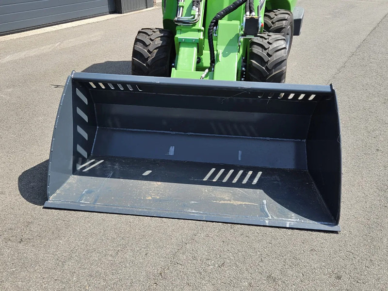 Avant 160cm Grondbak - Bucket for Agricultural machinery: picture 2 Avant 160cm Grondbak - Bucket for Agricultural machinery: picture 2