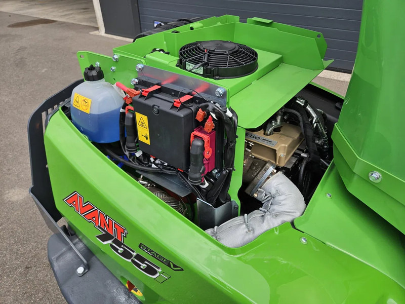 Compact track loader Avant 755i Rental mini-shovel: picture 20