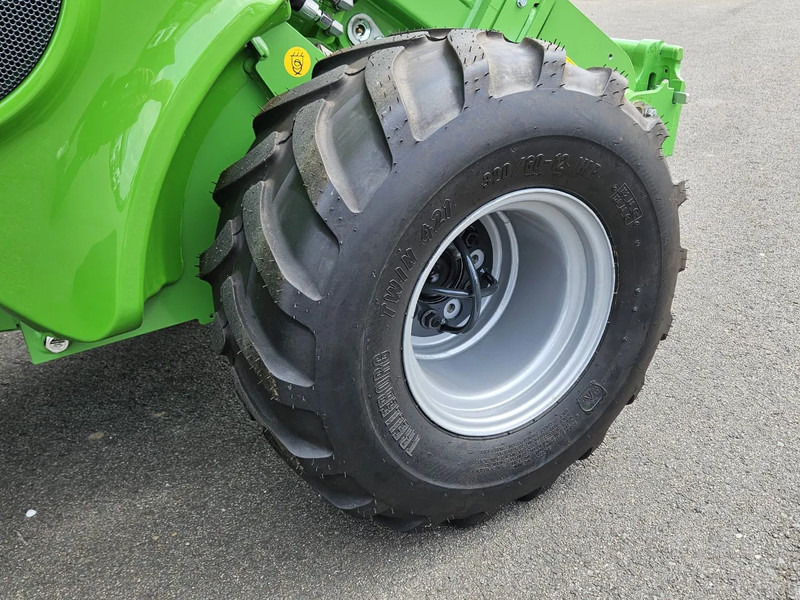 Compact track loader Avant 755i Rental mini-shovel: picture 17