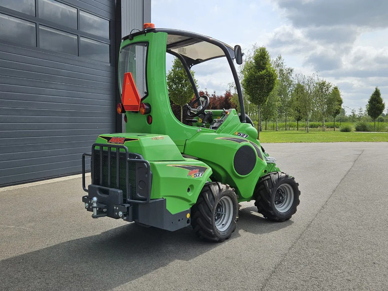 Avant E527 mini-shovel - Compact track loader: picture 4 Avant E527 mini-shovel - Compact track loader: picture 4