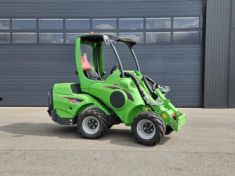 Avant E527 mini-shovel - Compact track loader: picture 2 Avant E527 mini-shovel - Compact track loader: picture 2