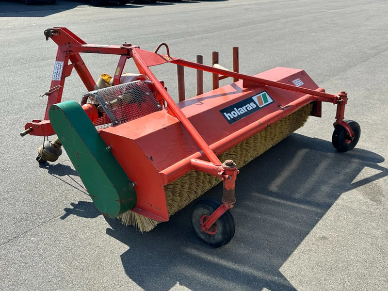 Holeras A220 V veegmachine - Broom for Municipal/ Special vehicle: picture 3 Holeras A220 V veegmachine - Broom for Municipal/ Special vehicle: picture 3