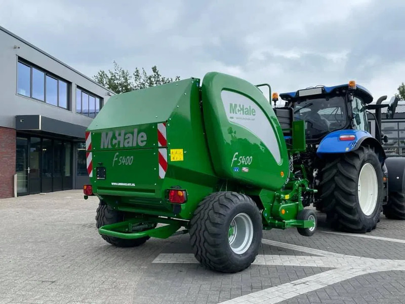 McHale F5400 - Round baler: picture 2 McHale F5400 - Round baler: picture 2