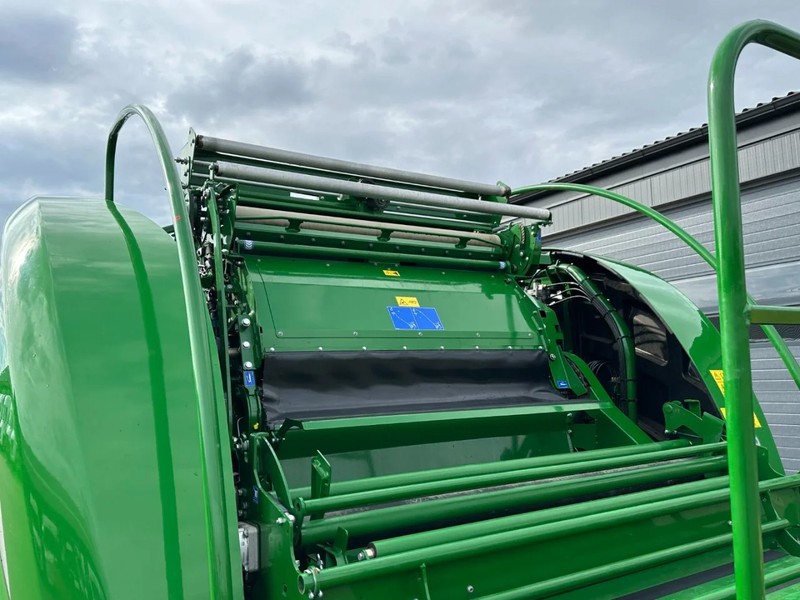 McHale Fusion 4 Plus - Round baler: picture 4 McHale Fusion 4 Plus - Round baler: picture 4