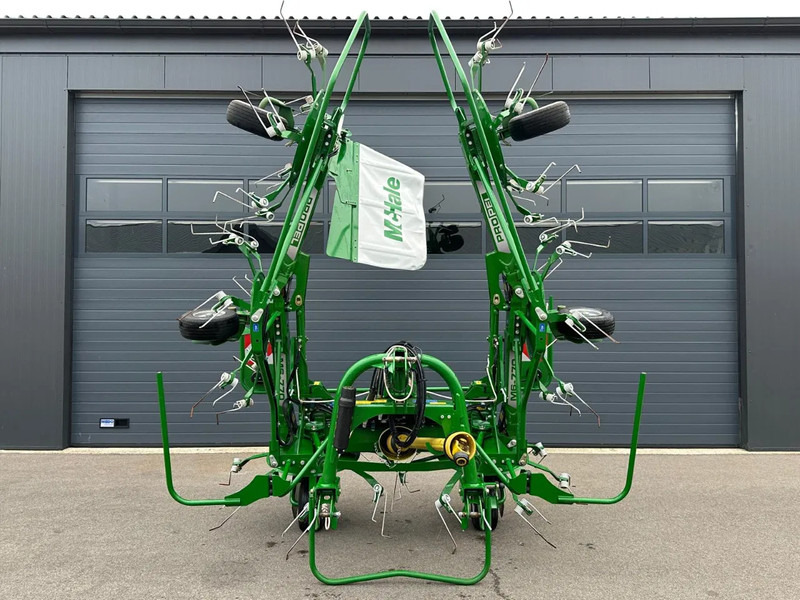 McHale Propel M6 770 - Tedder/ Rake: picture 1 McHale Propel M6 770 - Tedder/ Rake: picture 1