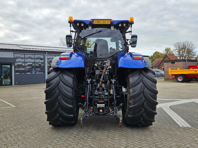 New Holland T7.230AC Autocommand - Farm tractor: picture 4 New Holland T7.230AC Autocommand - Farm tractor: picture 4