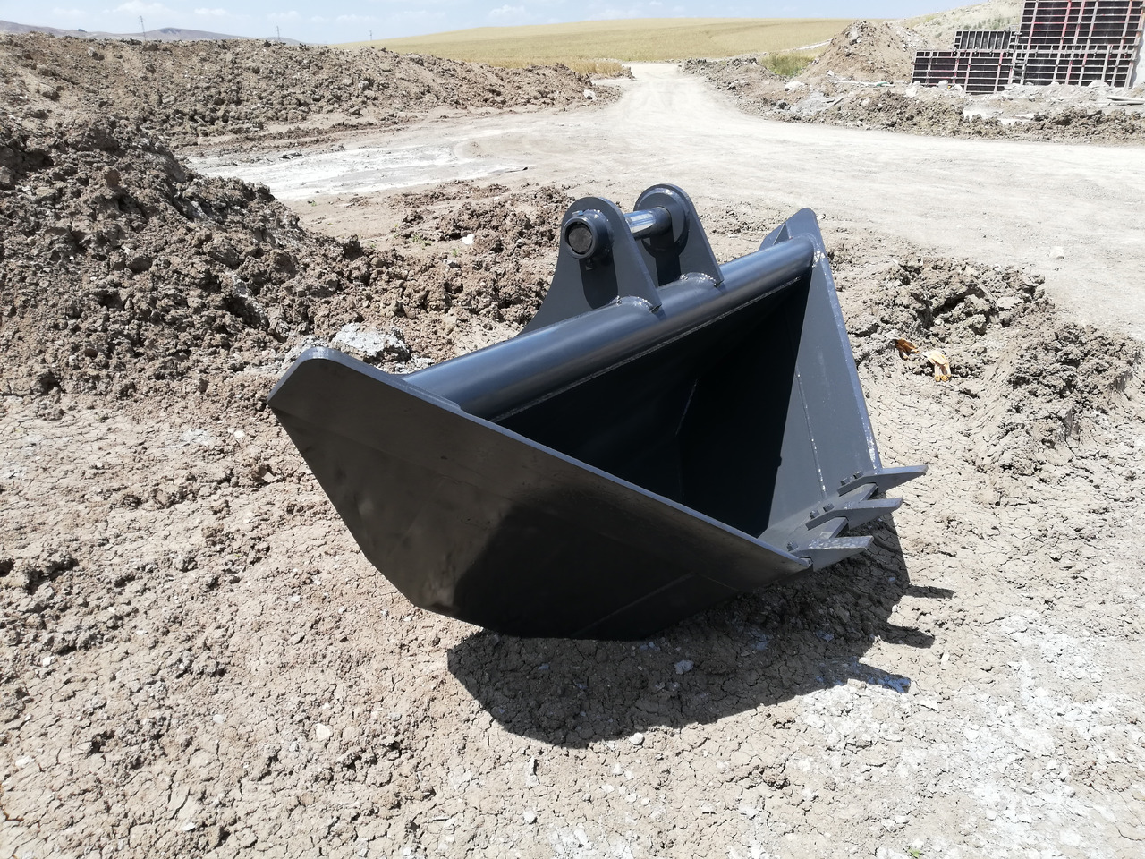 Liebherr - Excavator bucket for Construction machinery: picture 3 Liebherr - Excavator bucket for Construction machinery: picture 3