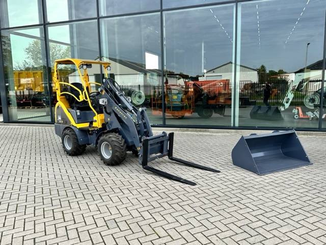 Lease a Eurotrac W11 Minishovel NEW! Eurotrac W11 Minishovel NEW!: picture 11