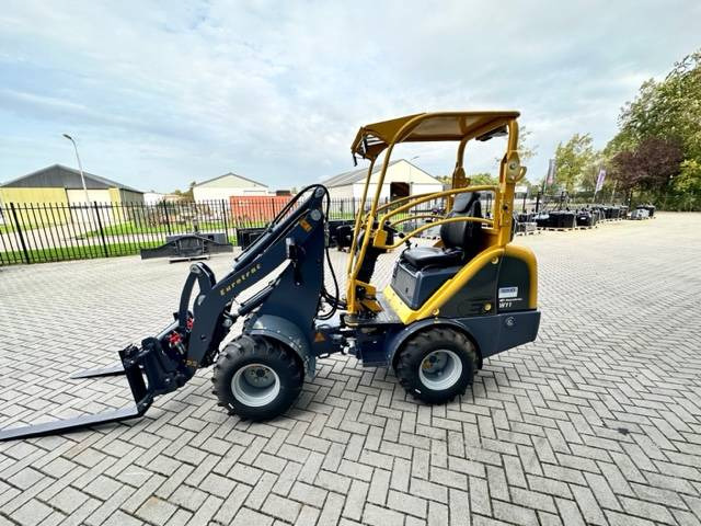 Lease a Eurotrac W11 Minishovel NEW! Eurotrac W11 Minishovel NEW!: picture 7