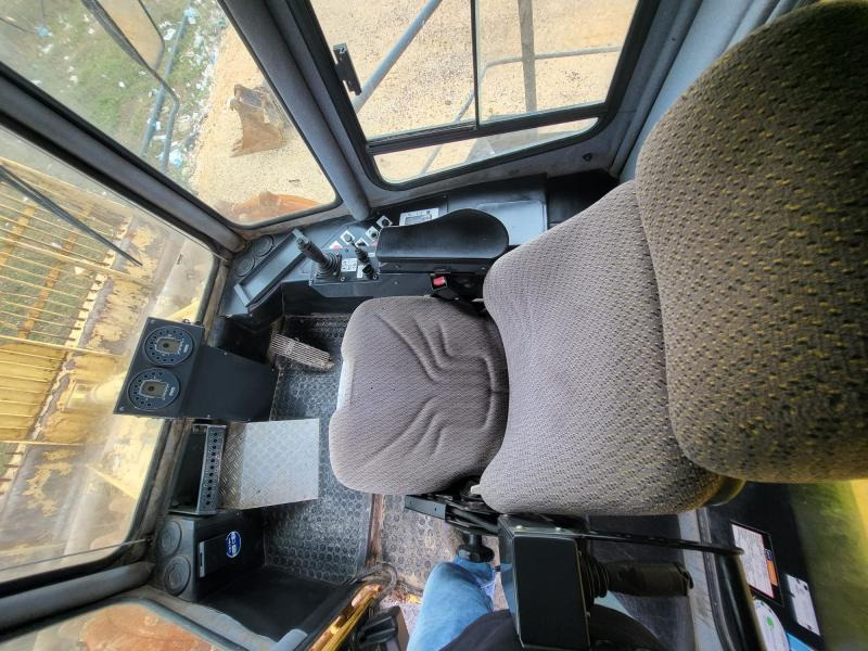 Compactor Bomag BC572RB: picture 12