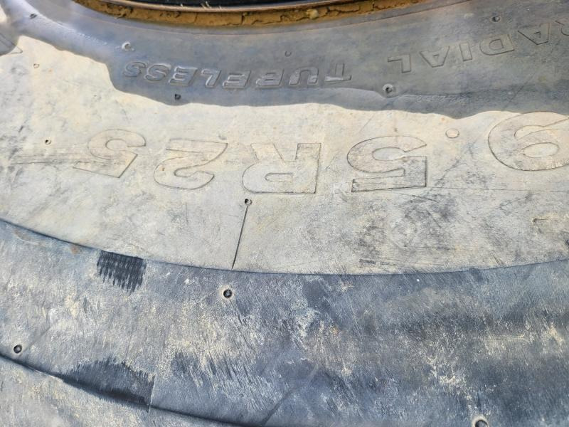 Bridgestone - Tire for Construction machinery: picture 5 Bridgestone - Tire for Construction machinery: picture 5