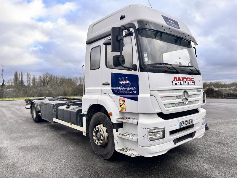 Mercedes Axor - Cab chassis truck: picture 1 Mercedes Axor - Cab chassis truck: picture 1