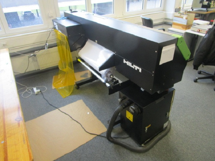 Paper cutting machine DRUCK- UND SCHNEID-MASCHINE ROLAND LEC-330: picture 11