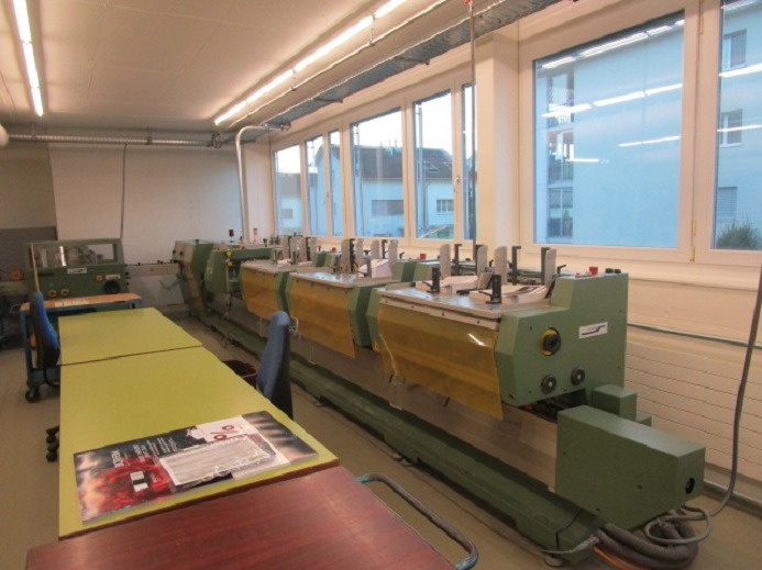 SAMMELHEFTER MÜLLER MARTINI PRESTO 1551 - Printing machinery: picture 1 SAMMELHEFTER MÜLLER MARTINI PRESTO 1551 - Printing machinery: picture 1