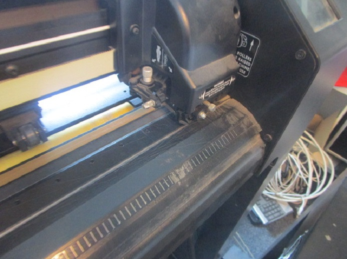 SCHNEIDEPLOTTER SUMMA S140 MIT UV-TROCKNER FCD-01 - Paper cutting machine: picture 3 SCHNEIDEPLOTTER SUMMA S140 MIT UV-TROCKNER FCD-01 - Paper cutting machine: picture 3