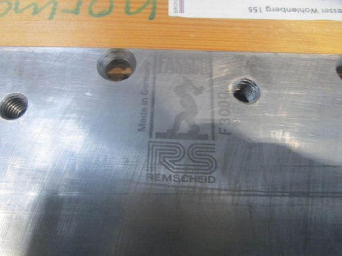 4X ERSATZMESSER FÜR WOHLENBERG 155 - Spare parts for Printing machinery: picture 2 4X ERSATZMESSER FÜR WOHLENBERG 155 - Spare parts for Printing machinery: picture 2