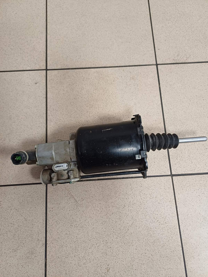 WABCO MAN - Clutch servo: picture 3 WABCO MAN - Clutch servo: picture 3