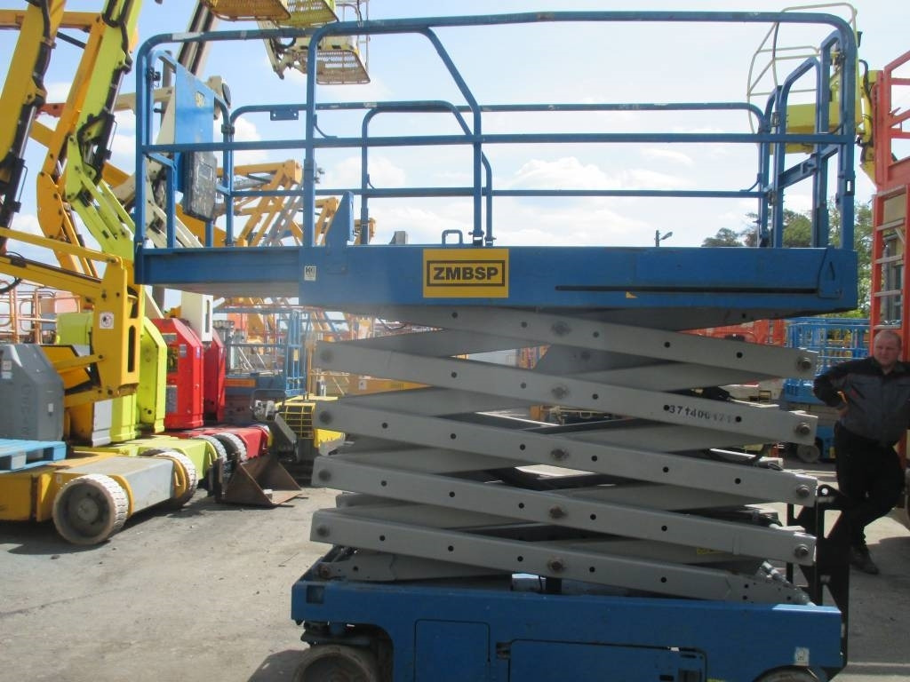 Genie GS 3246 - Scissor lift: picture 5 Genie GS 3246 - Scissor lift: picture 5