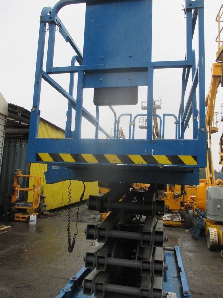 Genie GS 3246 - Scissor lift: picture 3 Genie GS 3246 - Scissor lift: picture 3