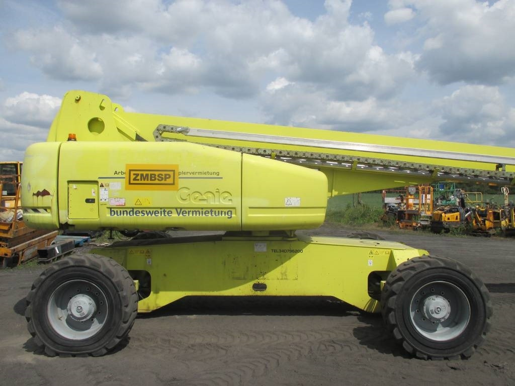 Genie S 105 - Telescopic boom: picture 3 Genie S 105 - Telescopic boom: picture 3