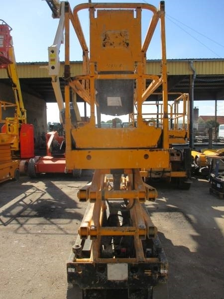 Scissor lift Haulotte Compact 8: picture 7