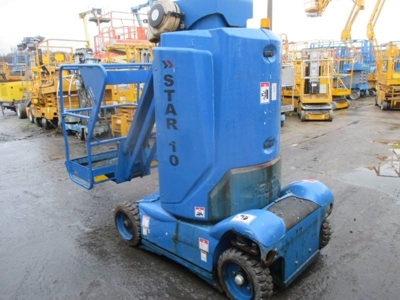 Haulotte Star 10 - Vertical mast lift: picture 4 Haulotte Star 10 - Vertical mast lift: picture 4