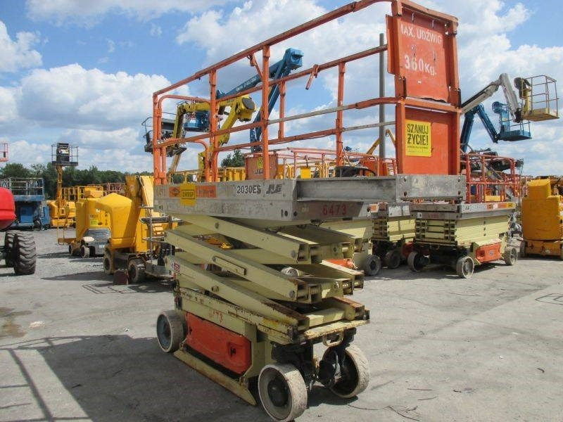 JLG 2030 ES - Scissor lift: picture 2 JLG 2030 ES - Scissor lift: picture 2