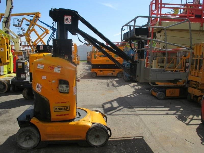 Manitou 100 VJR - Vertical mast lift: picture 5 Manitou 100 VJR - Vertical mast lift: picture 5