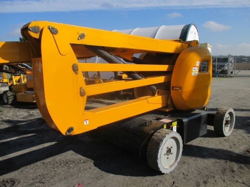 Manitou 170 AETJ  - Articulated boom: picture 3 Manitou 170 AETJ  - Articulated boom: picture 3