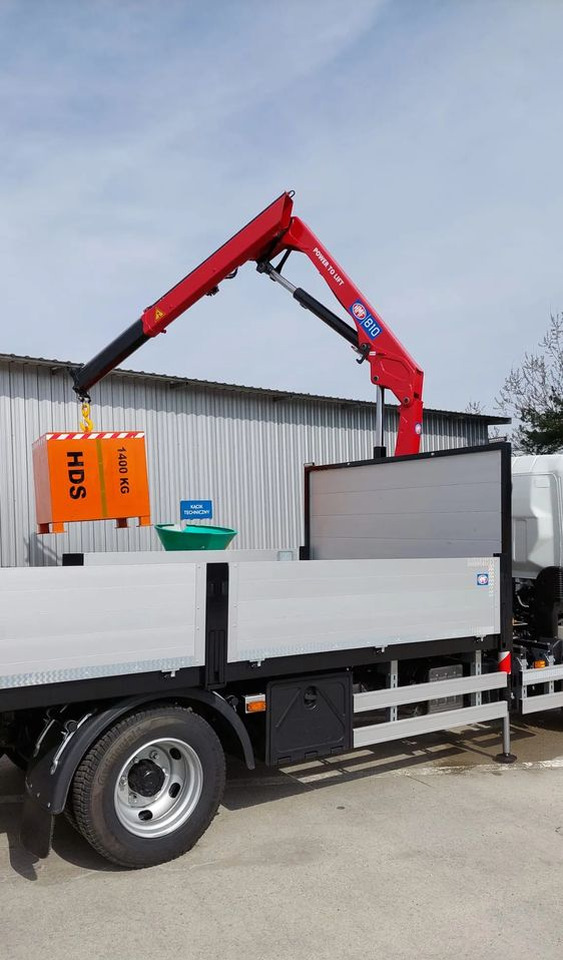Mitsubishi FUSO 7C18 CANTER; Żuraw HDS; HMF 810-K1 - Dropside/ Flatbed truck, Crane truck: picture 2 Mitsubishi FUSO 7C18 CANTER; Żuraw HDS; HMF 810-K1 - Dropside/ Flatbed truck, Crane truck: picture 2