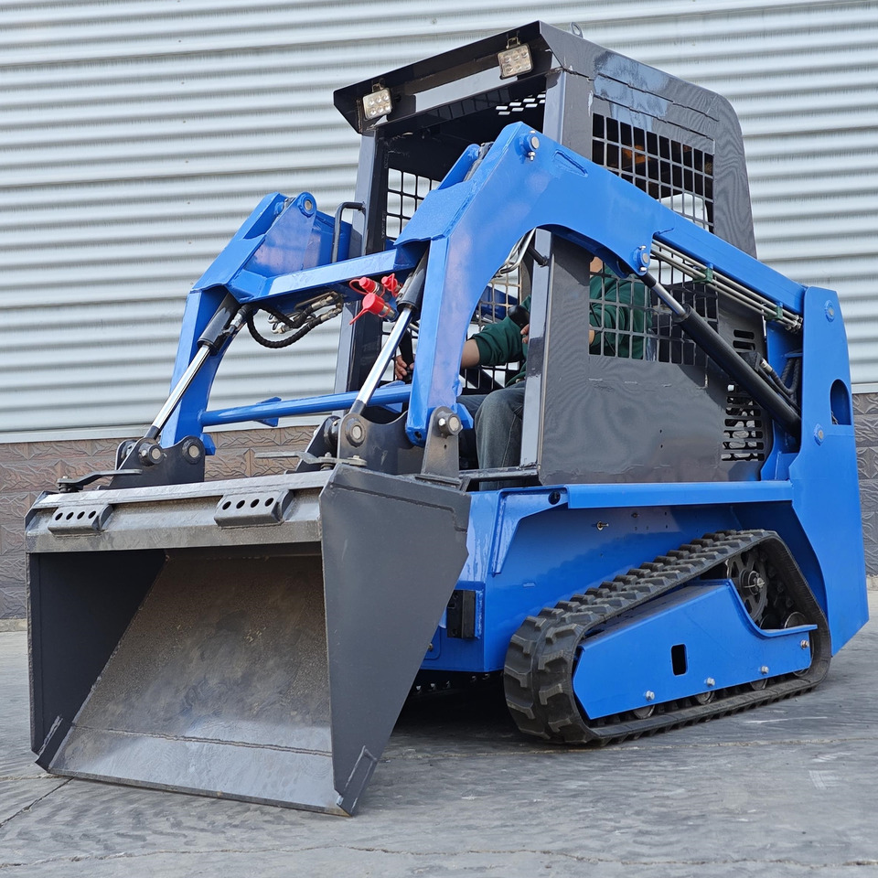 New Skid steer loader LEZUM LA670 Mini Small Skid Steer Loader Compact Track Diesel Mini Skid Steer Loader For Sale With Small Mini Skid Steer Attachments 4 In 1 Bucket: picture 7 New Skid steer loader LEZUM LA670 Mini Small Skid Steer Loader Compact Track Diesel Mini Skid Steer Loader For Sale With Small Mini Skid Steer Attachments 4 In 1 Bucket: picture 7