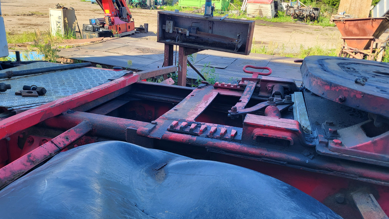 SCANIA R 142 H 6X2 SU KRANU - Tractor unit: picture 5 SCANIA R 142 H 6X2 SU KRANU - Tractor unit: picture 5