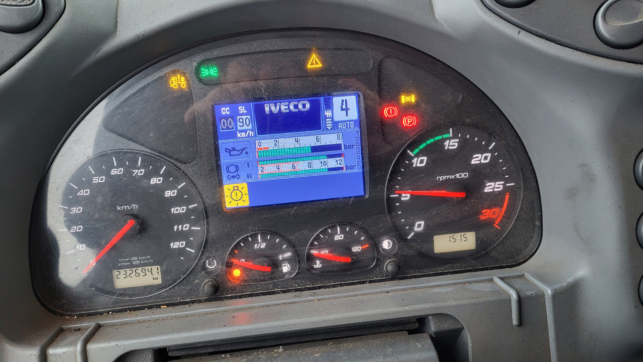 Truck IVECO MAGIRUS AT26 430: picture 17