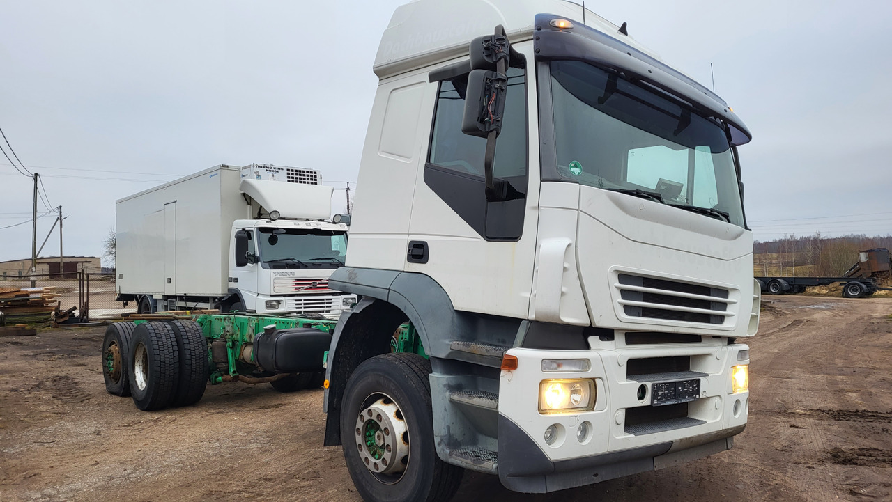 Truck IVECO MAGIRUS AT26 430: picture 10