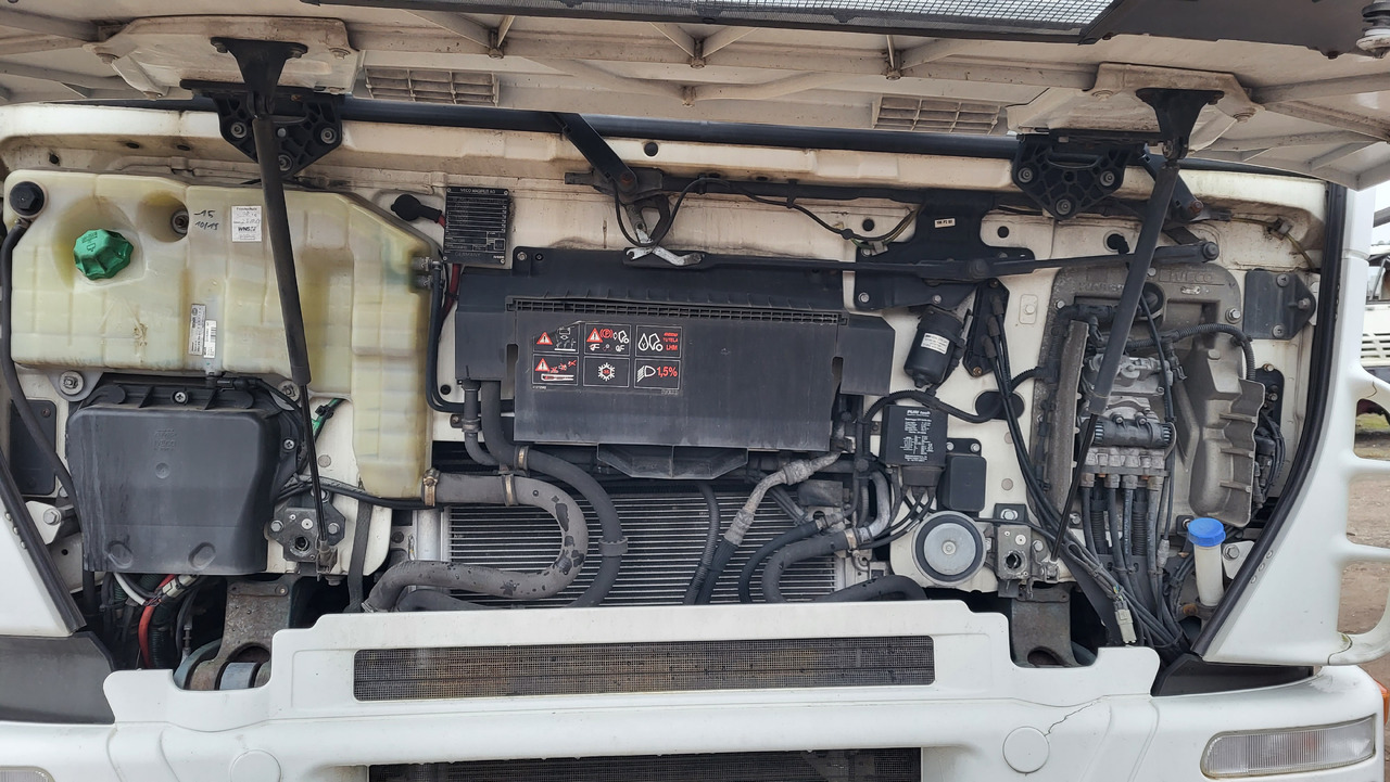 Truck IVECO MAGIRUS AT26 430: picture 13