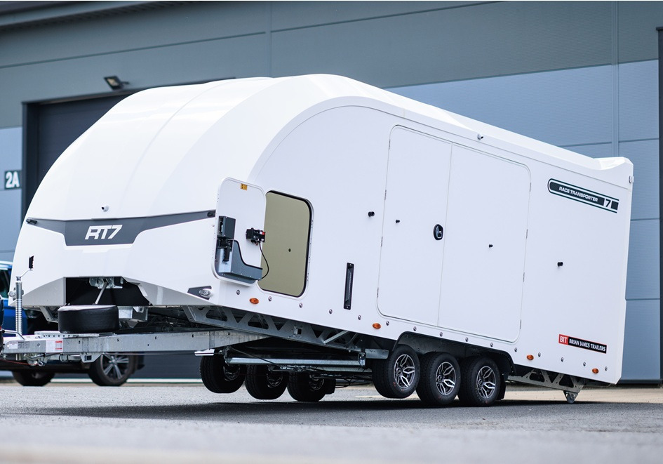 BRIAN JAMES TRAILERS RT7 610x230x189 - Autotransporter trailer: picture 1 BRIAN JAMES TRAILERS RT7 610x230x189 - Autotransporter trailer: picture 1