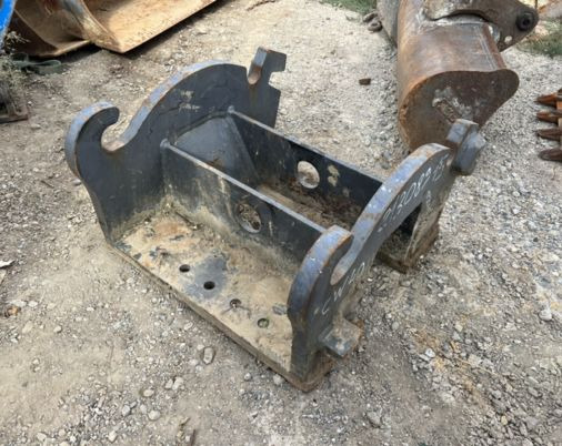 Platine à boulonner verachtert CW40 - Attachment for Construction machinery: picture 5 Platine à boulonner verachtert CW40 - Attachment for Construction machinery: picture 5