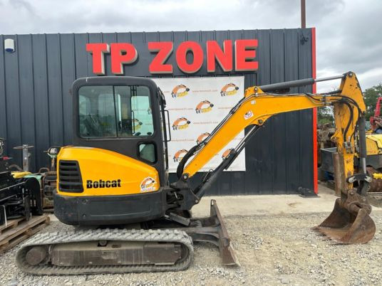 Mini excavator Bobcat E35 Cabine à 23 500 € HT: picture 7 Mini excavator Bobcat E35 Cabine à 23 500 € HT: picture 7