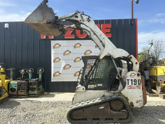 Bobcat T190 à 18500 € HT - Skid steer loader: picture 4 Bobcat T190 à 18500 € HT - Skid steer loader: picture 4